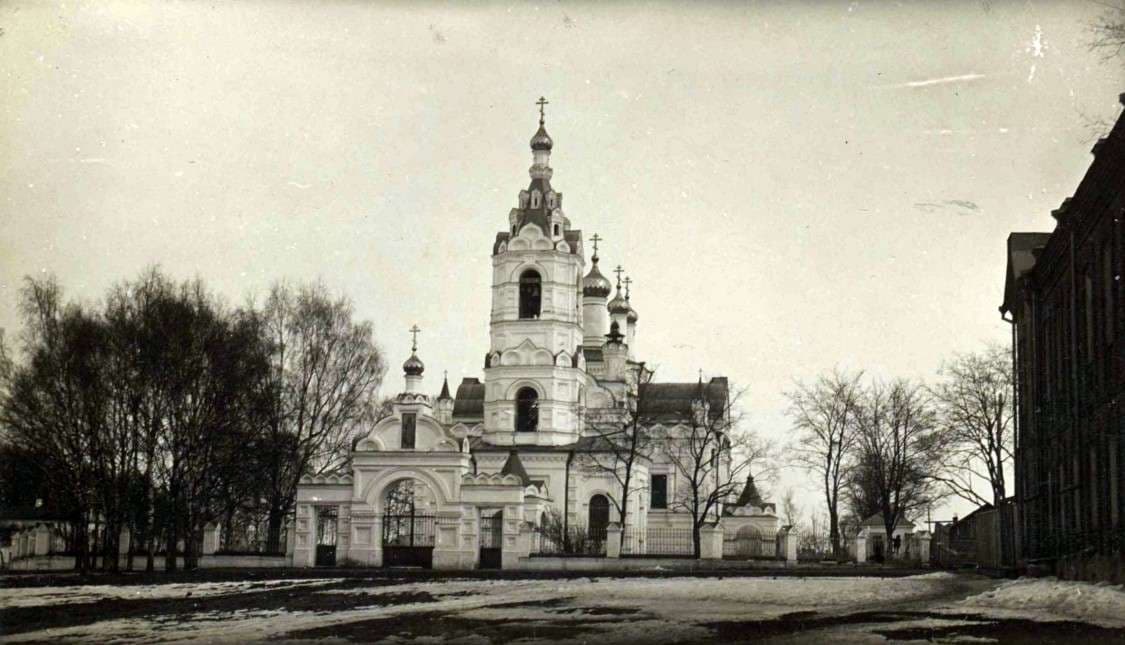 Церковь Преображения Господня — точка маршрута «Ткацкая столица, город невест и конструктивизма»