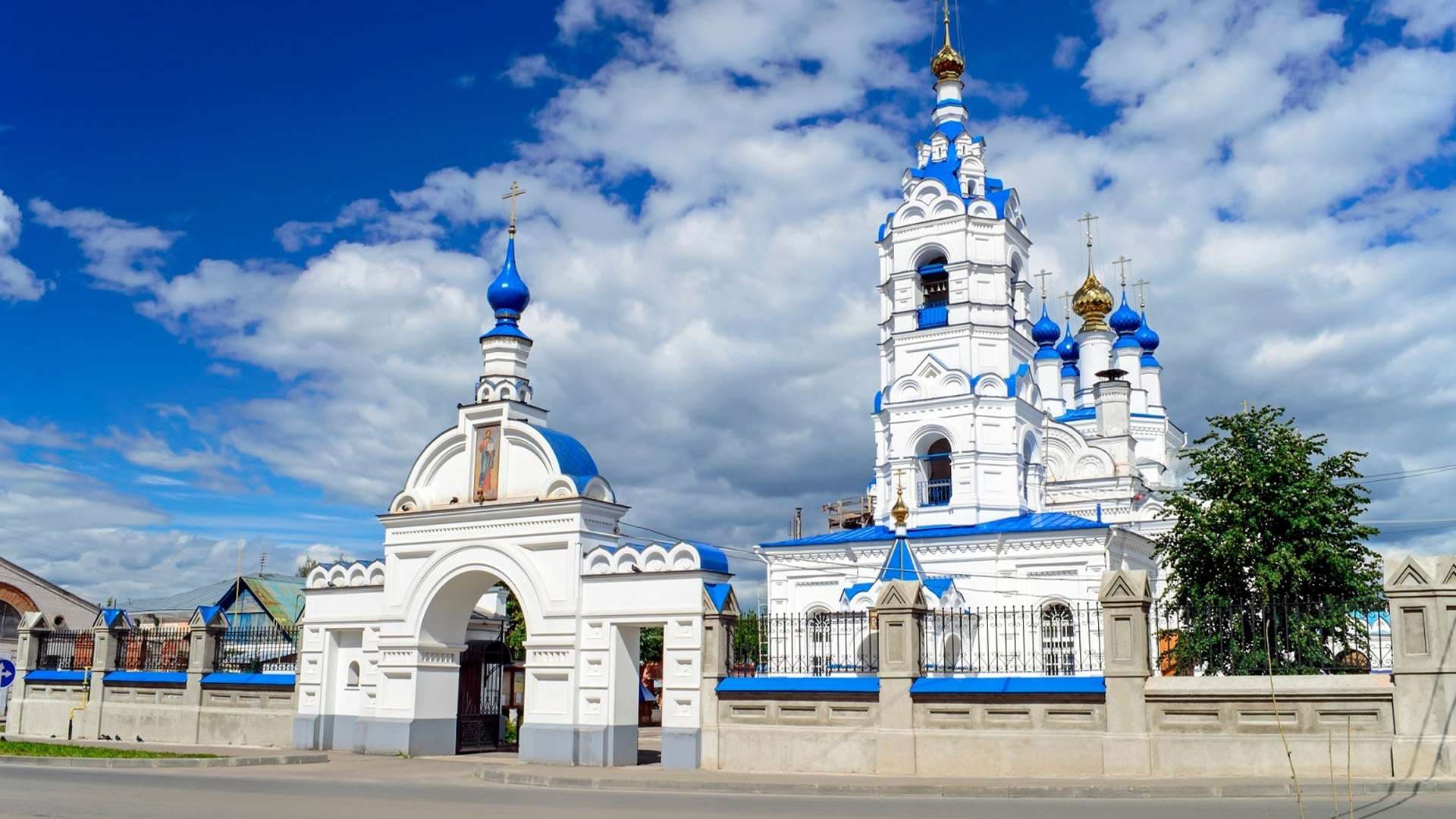 Церковь Преображения Господня — точка маршрута «Ткацкая столица, город невест и конструктивизма»