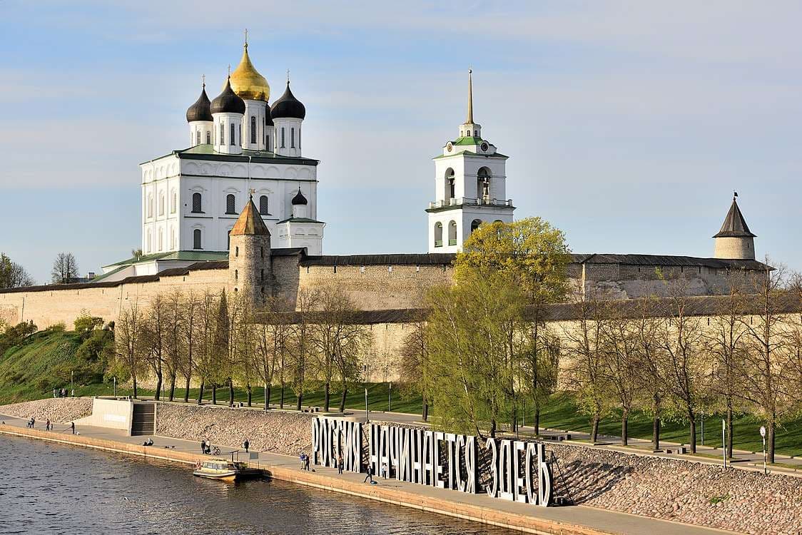 Псковский Кром (Кремль) — точка маршрута «Старинный Псков»