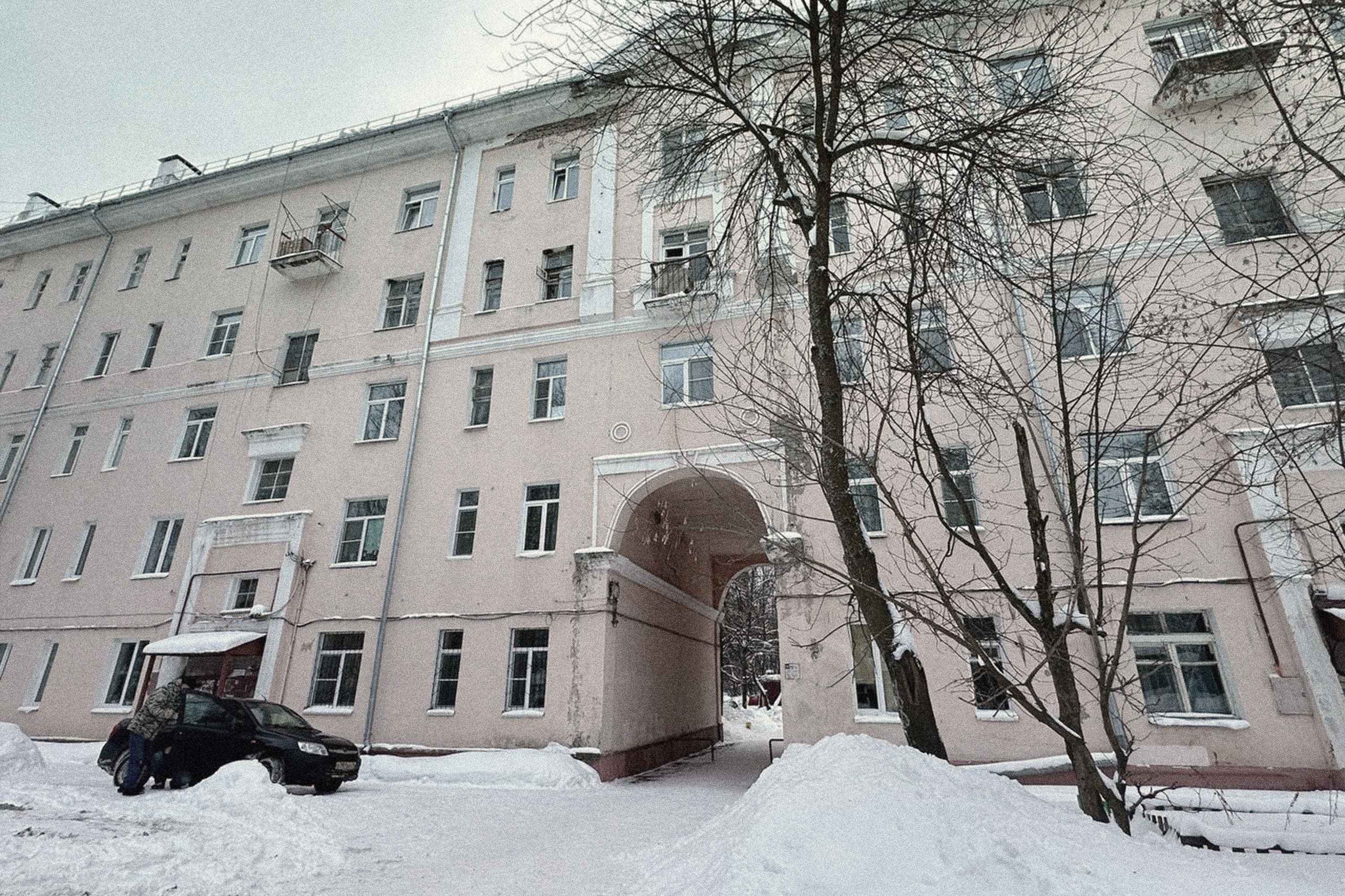 Дом Марата — точка маршрута «Места съёмок «Слова пацана»»