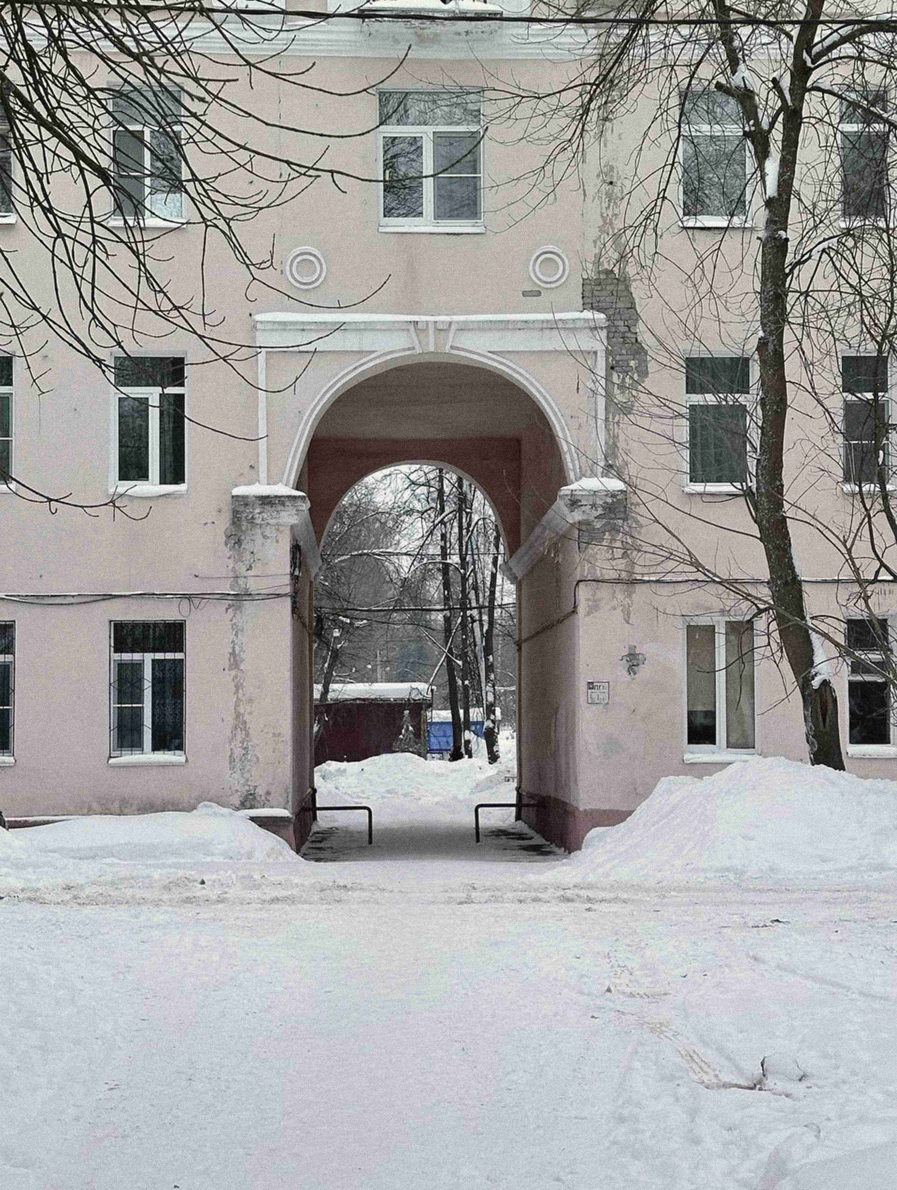 Дом Марата — точка маршрута «Места съёмок «Слова пацана»»