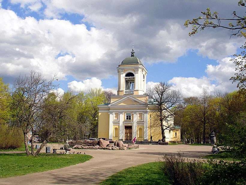 Собор Петра и Павла — точка маршрута «Архитектурные контрасты Выборга»