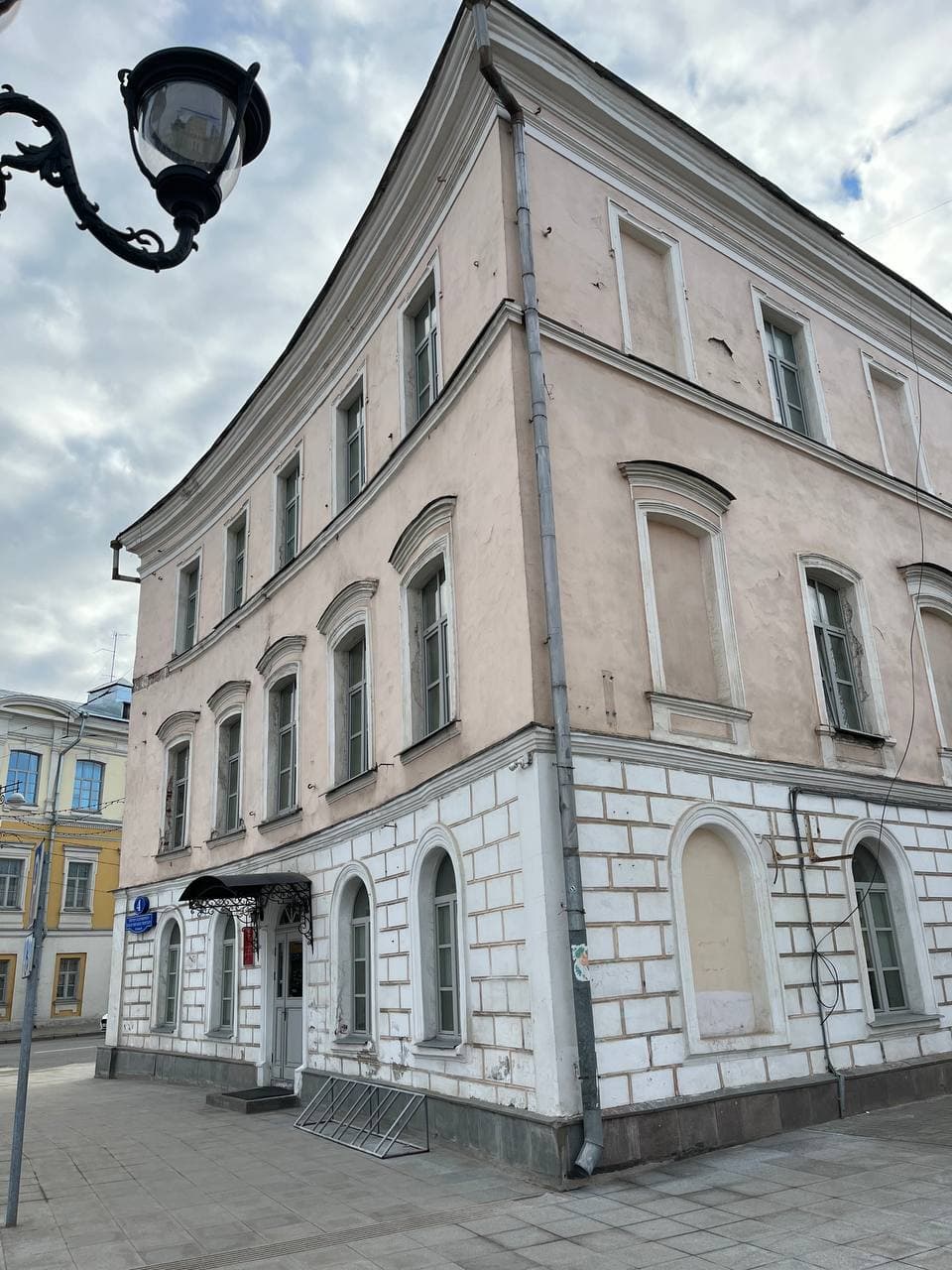 Здание Министерства туризма Тверской области — точка маршрута «Прогулка по Миллионной»