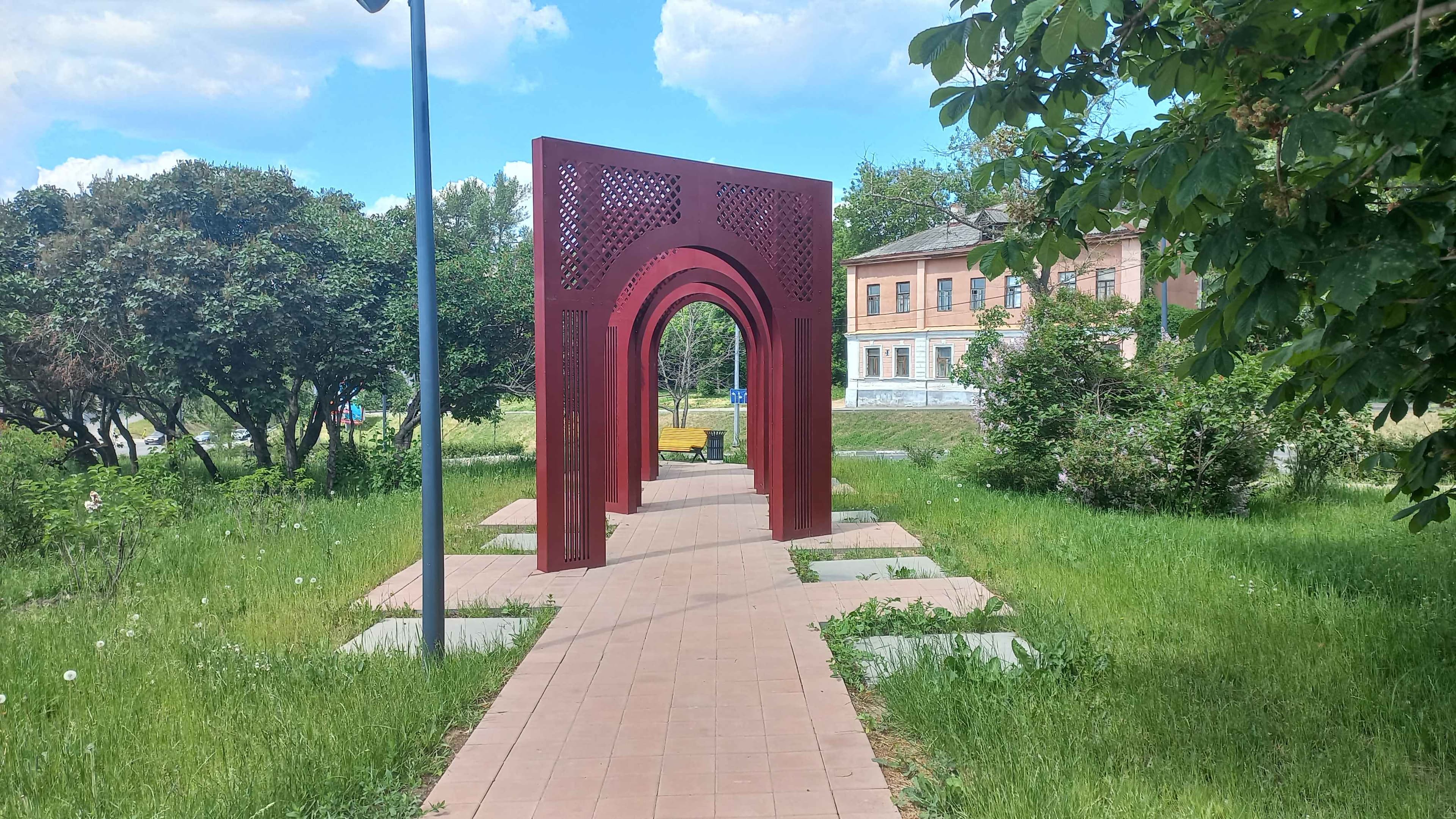 Сквер Интернационалистов — точка маршрута «В погоне за закатом»