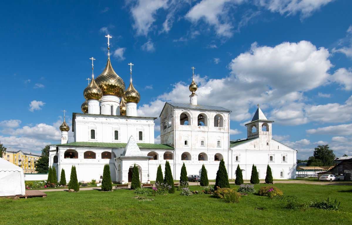Воскресенский мужской монастырь — точка маршрута «Углич: путешествие сквозь века»