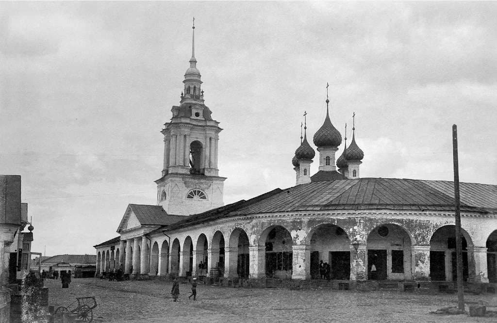 Торговые ряды — точка маршрута «Годуновы, Романовы и Сусанин»